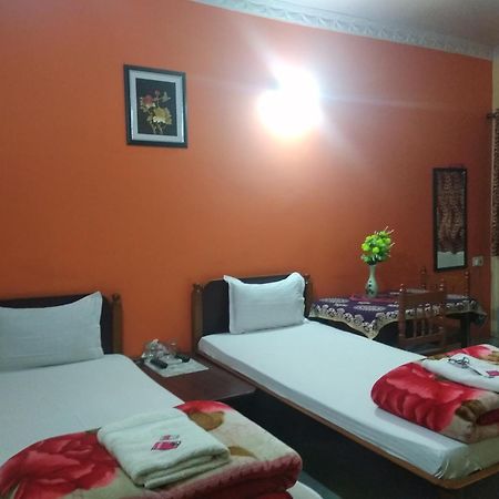 Hotel Chandrakala Regency 300 Meters From Dhanbad Railway Екстериор снимка
